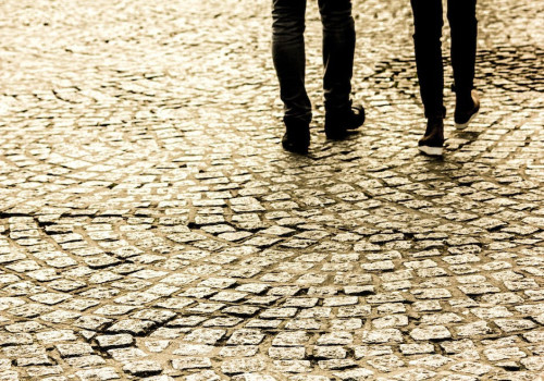 Samen op pad voor vriendschap en gezondheid, de kracht van wandelmaatjes